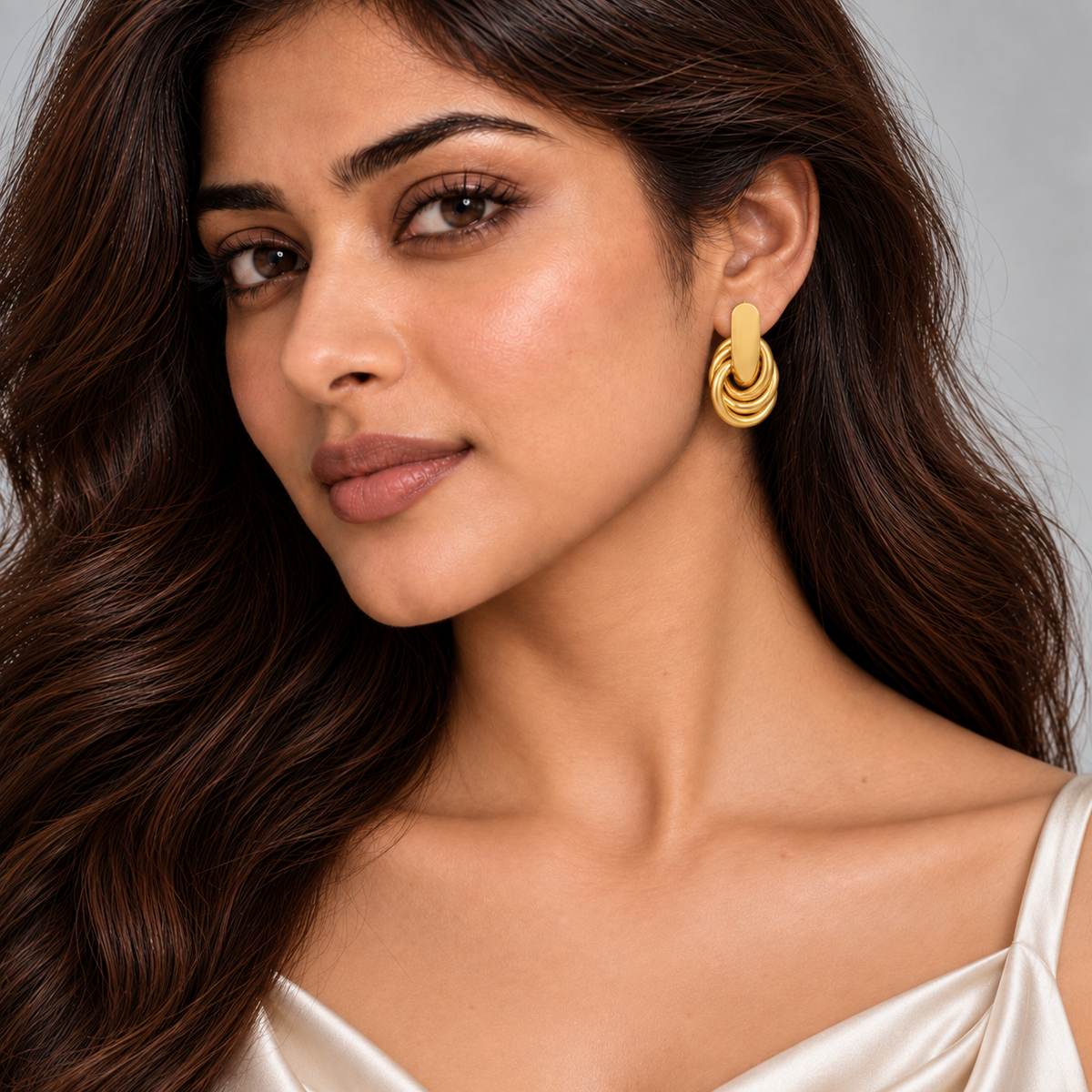 Inaya Intertwined Loop Earrings