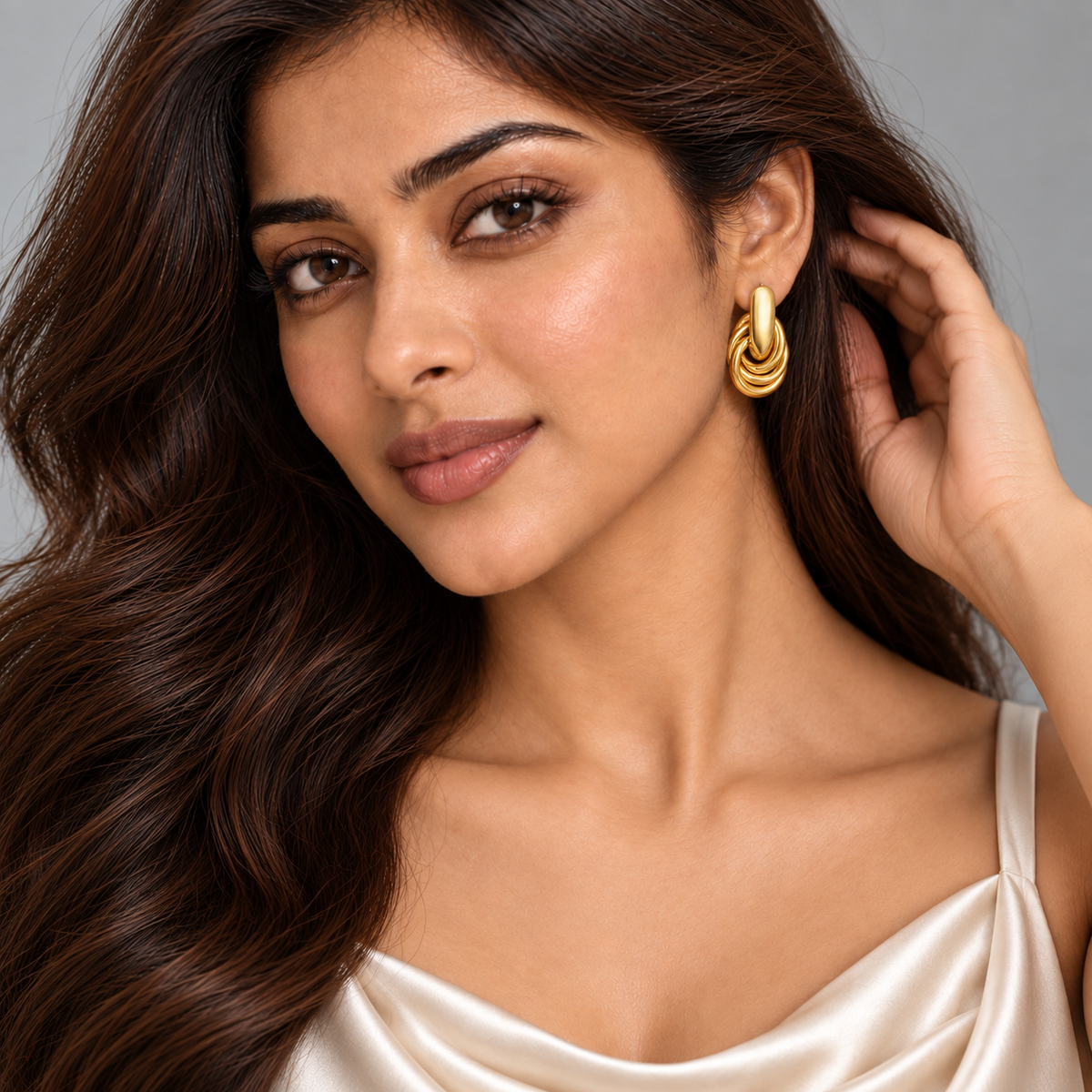 Inaya Intertwined Loop Earrings